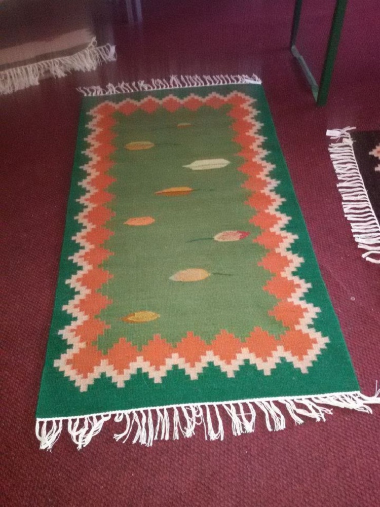 Wool carpet04