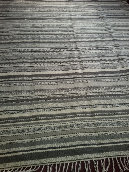Wollen carpet141